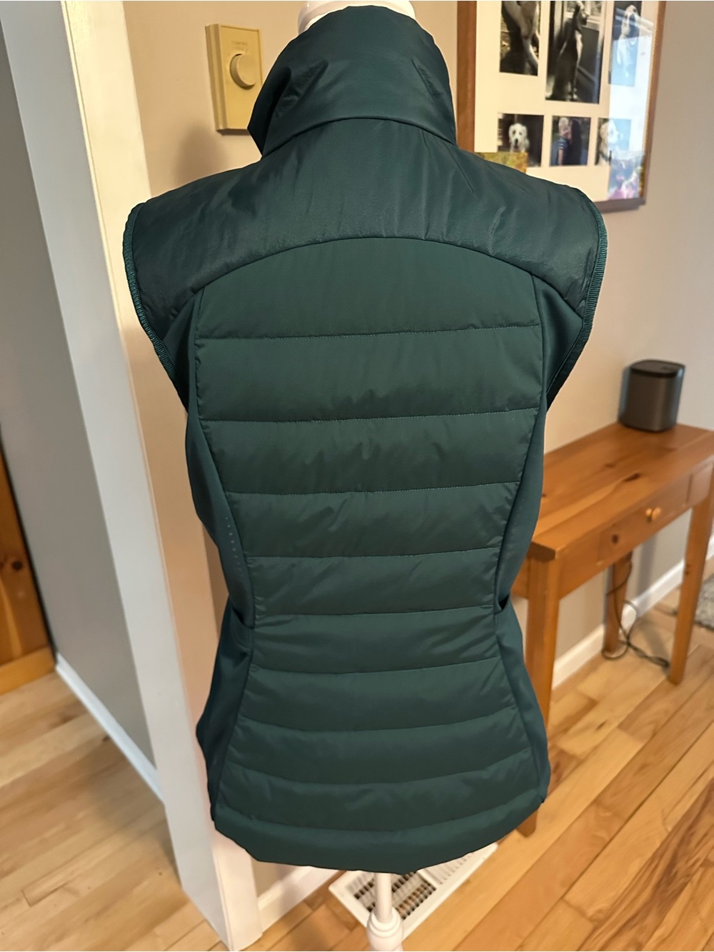 Lululemon down for it all Vest - Picture 7 of 11